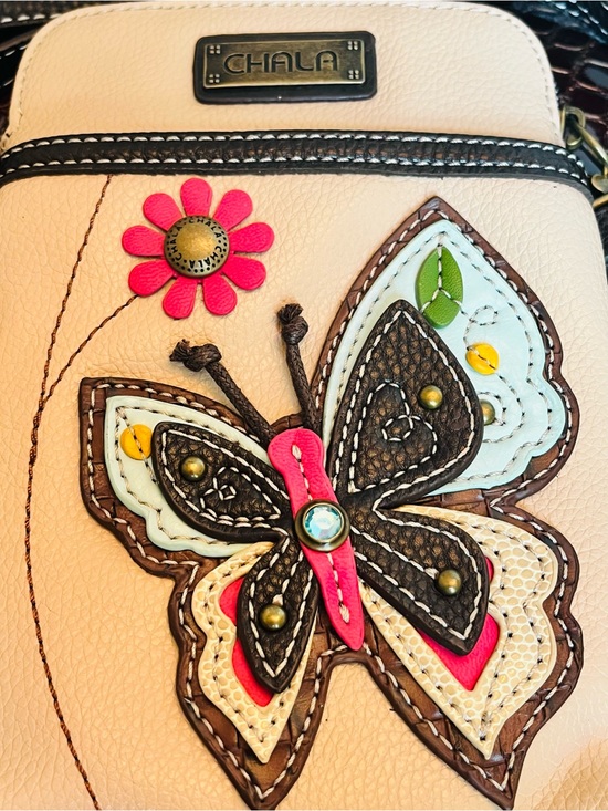 Chala Handbags - Chala Cream Crossbody Cell Phone Bag with Pink & Brown Butterfly Appliqué (NWOT)